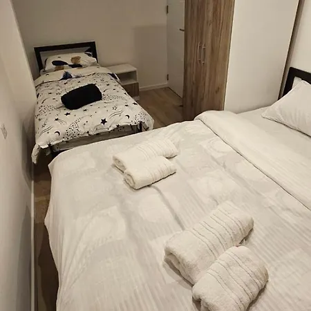 Apartamento Paris Lux Night *